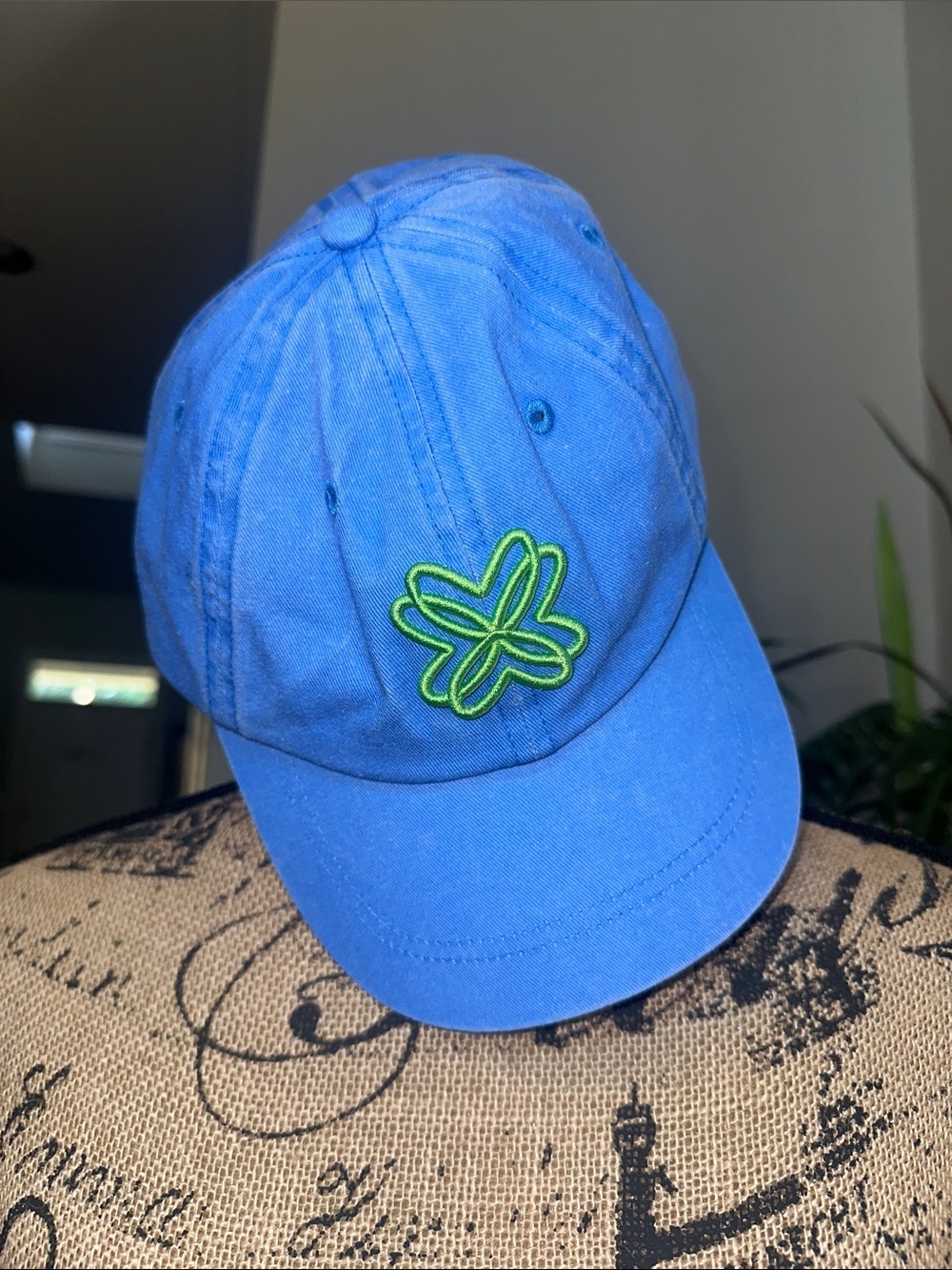 Lilly Pulitzer Limited Edition Ocean Front Har Green Embroidered Logo EUC